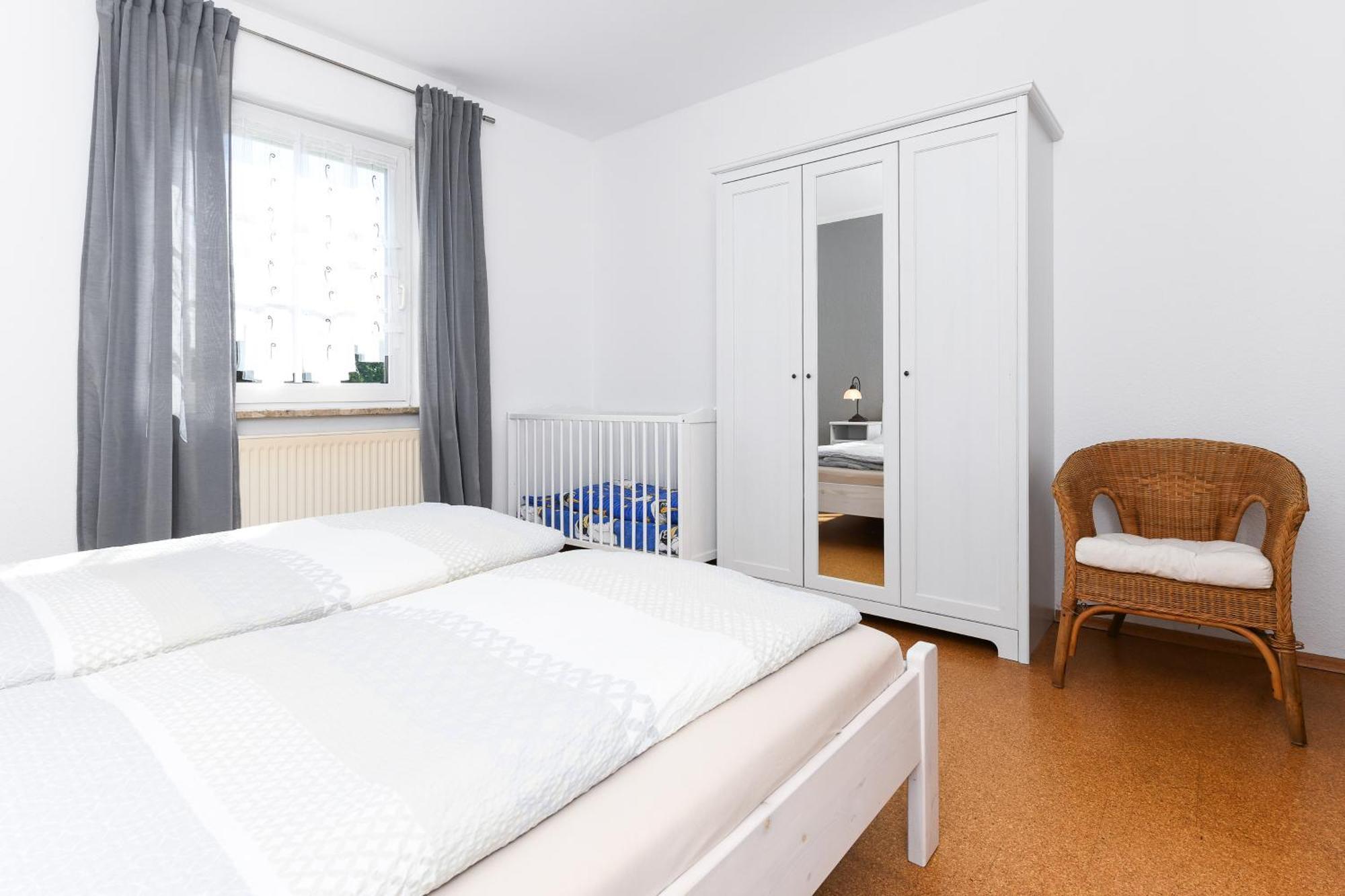 Ferienwohnungen Auf Dem Ferienhof Klein Husums Werdum Exterior photo